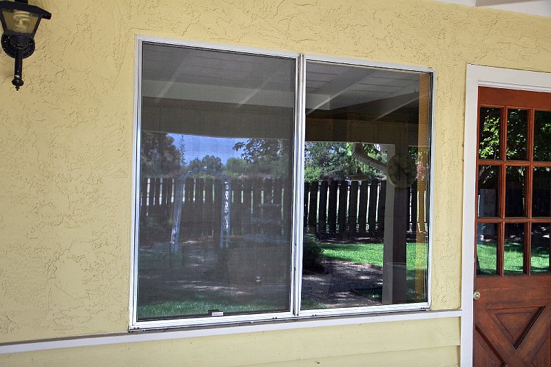 27 Breakfast Nook 1 Before.jpg